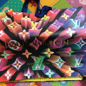 Louis Vuitton Bags - Louis Vuitton holiday paper bag medium Louis Vuitton Bags - Louis Vuitton holiday paper bag medium